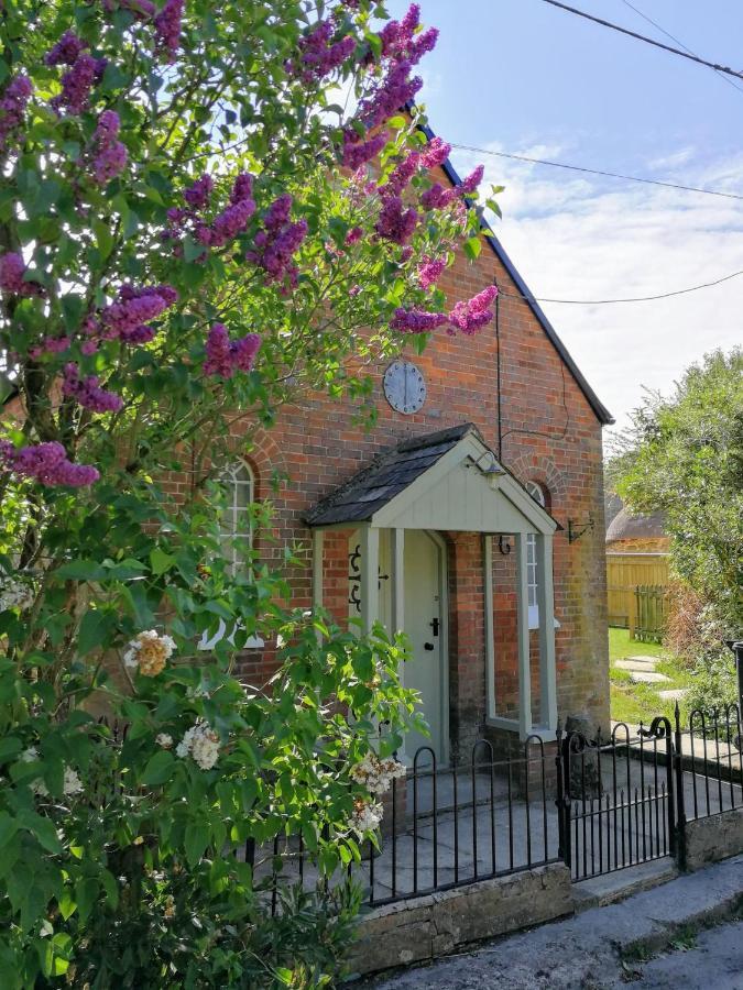 马尔堡The Old Chapel别墅 外观 照片